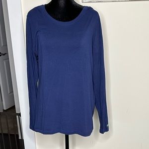 Healing hand long sleeve undershirt.